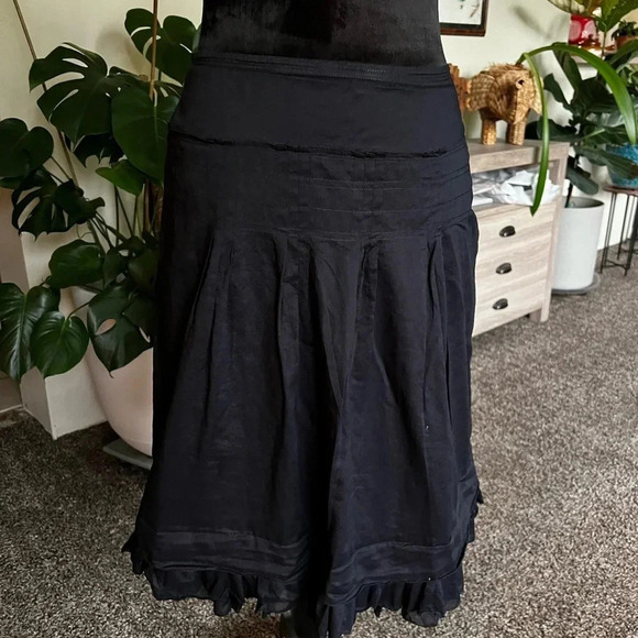 Ann Taylor Dresses & Skirts - Ann Taylor skirt